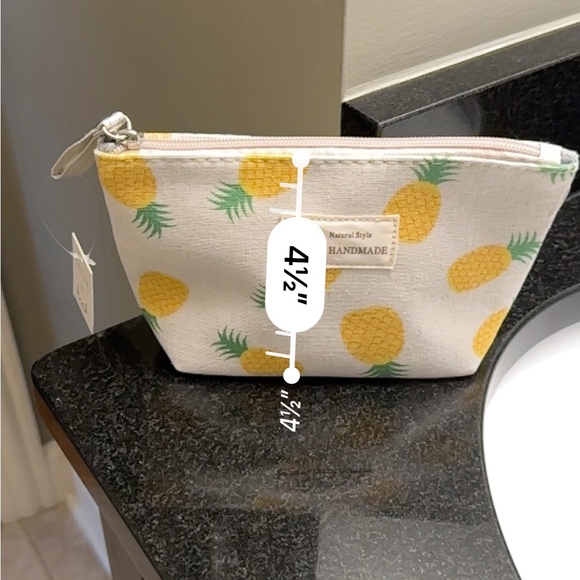 Riah Pineapple Makeup Toiletries Bag - Picture 6 of 7